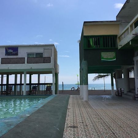 Tortugas Place Hotel Y Bungalos Monterrico Dış mekan fotoğraf