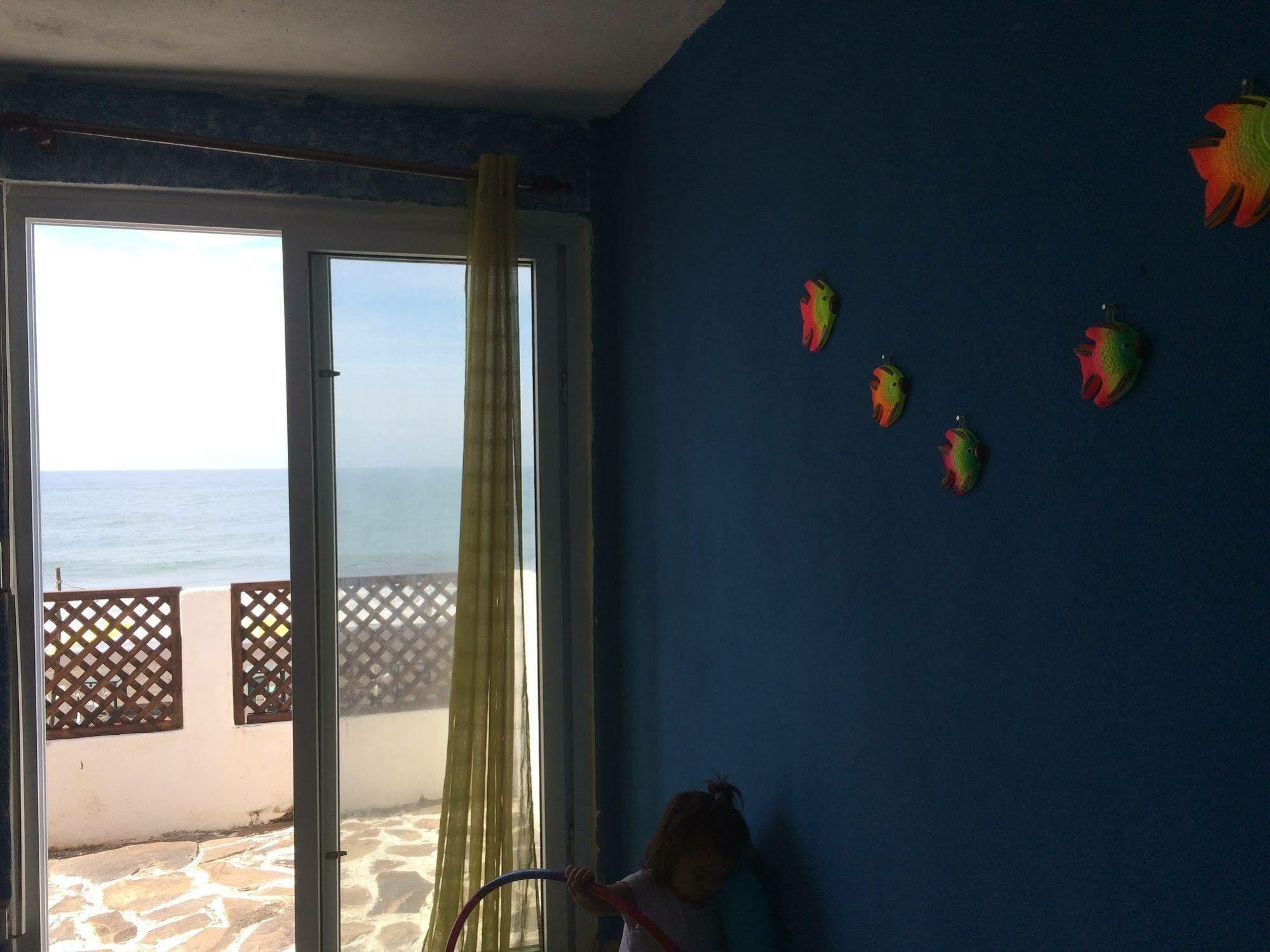 Tortugas Place Hotel Y Bungalos Monterrico Dış mekan fotoğraf