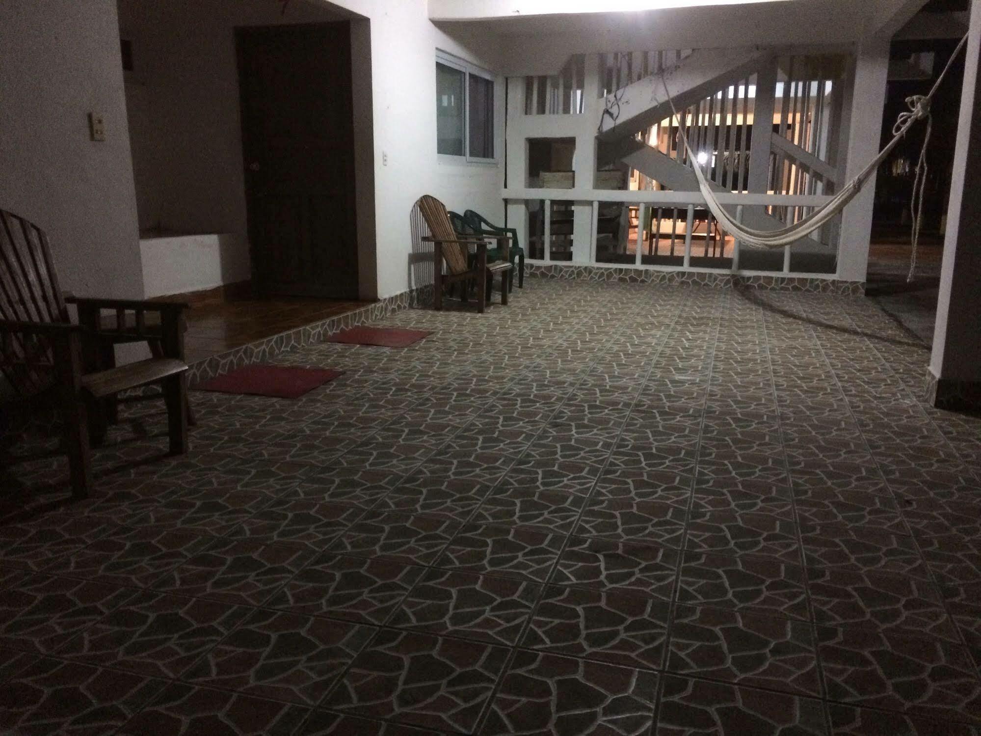 Tortugas Place Hotel Y Bungalos Monterrico Dış mekan fotoğraf